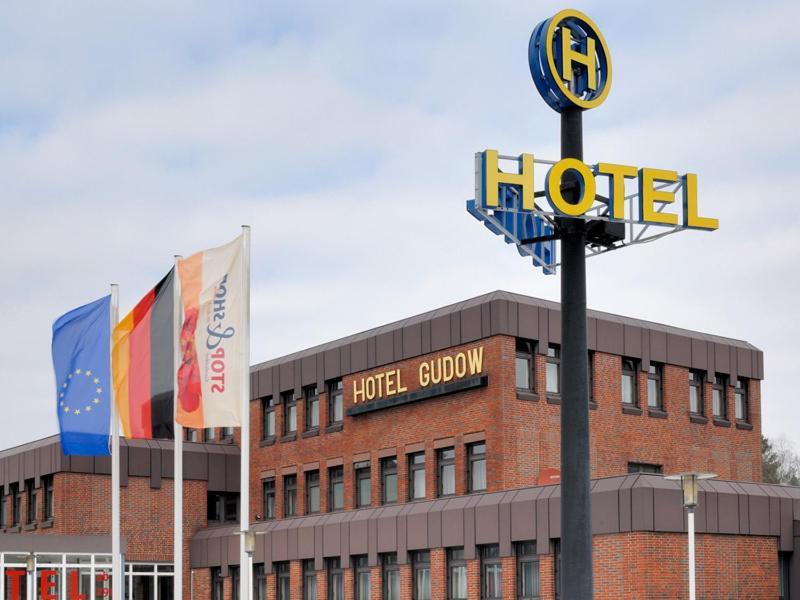 Autobahnhotel Gudow ภายนอก รูปภาพ